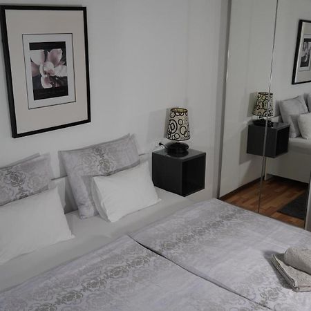 Apartments Marja Nijvice Zewnętrze zdjęcie