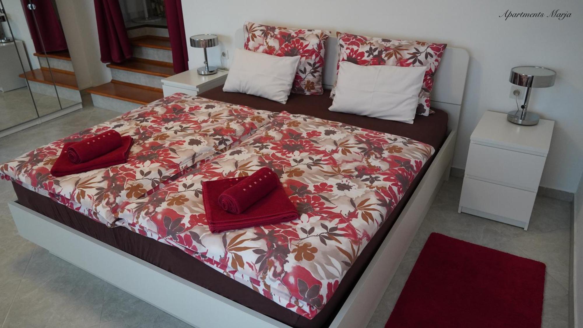 Apartments Marja Nijvice Zewnętrze zdjęcie