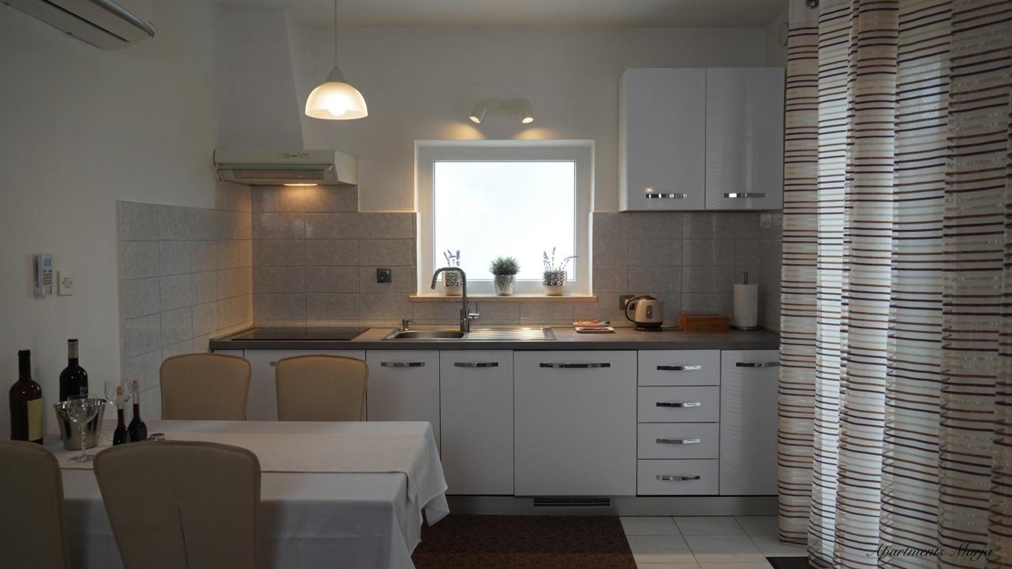 Apartments Marja Nijvice Zewnętrze zdjęcie
